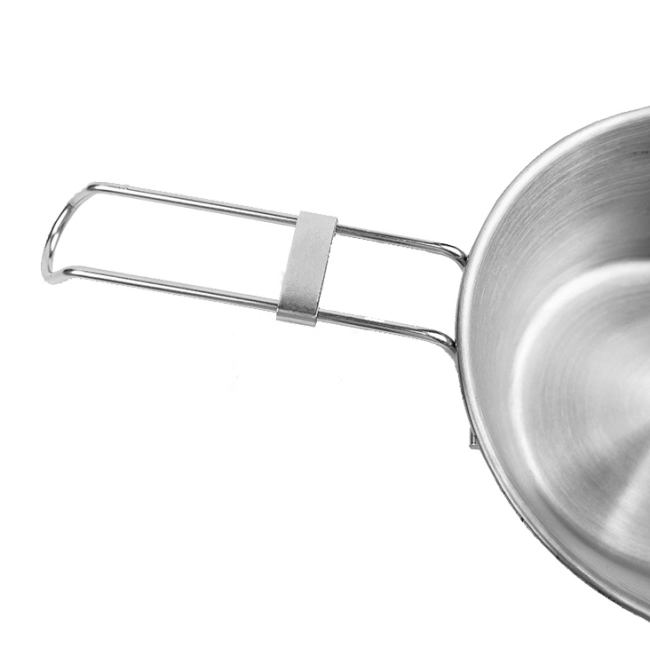 набор металлической посуды для похода