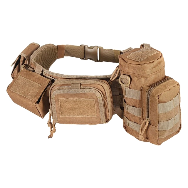 тактичний пояс із підсумками