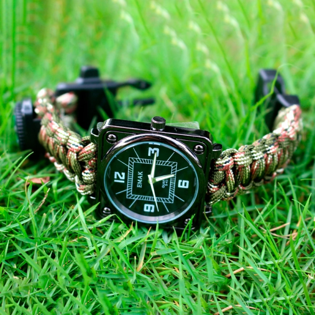 часы наручные из плетеного паракорда