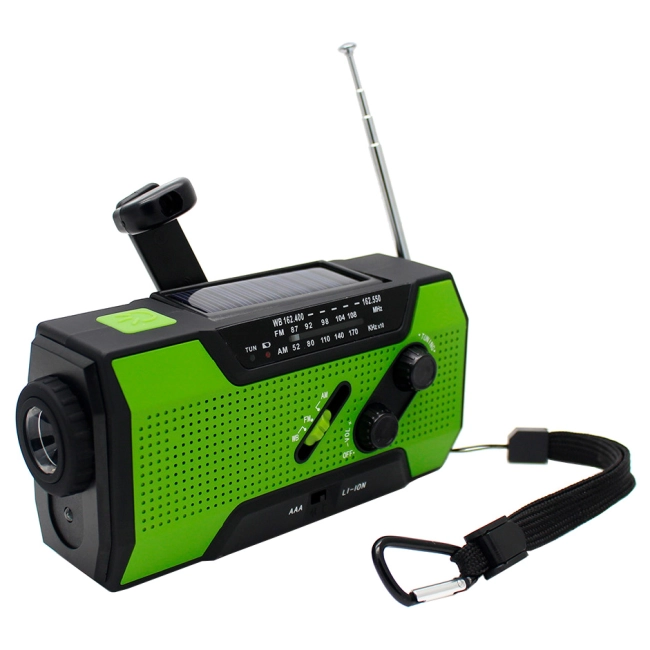 радиоприемник динамо с фонарем