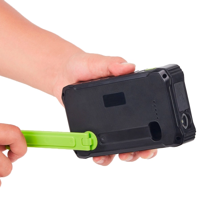 повербанк с солнечной батареей и динамо зарядкой