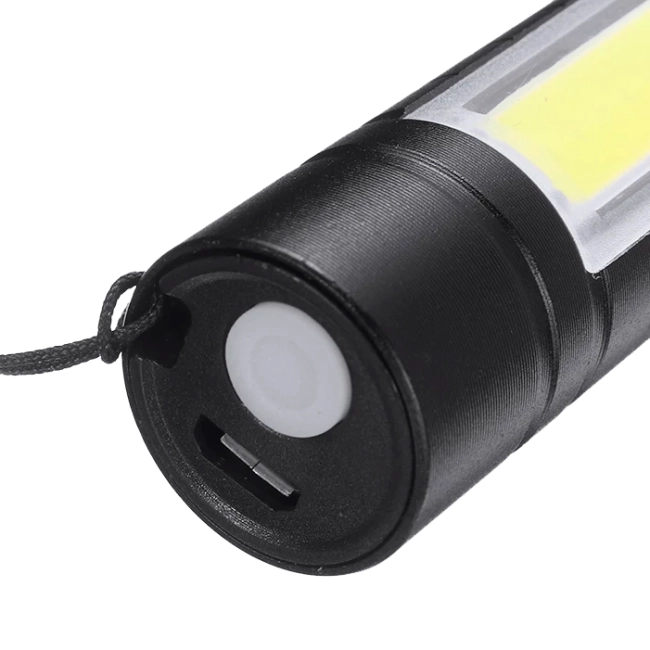 акумуляторний ліхтарик з фокусуванням променя