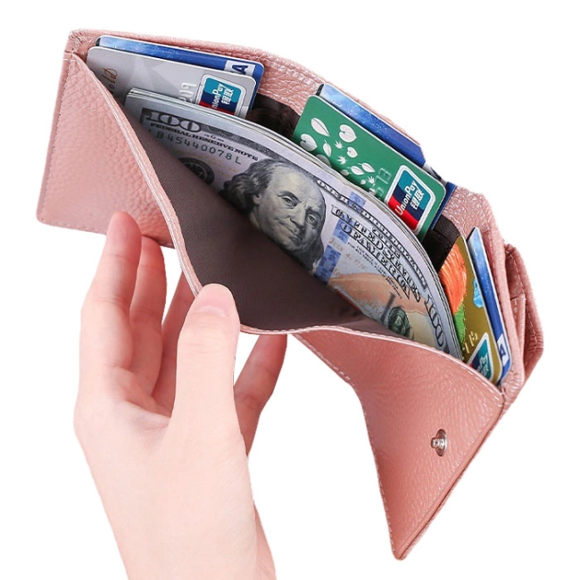 жіночий гаманець з відділенням для монет