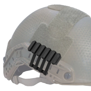 направляющая на тактический шлем