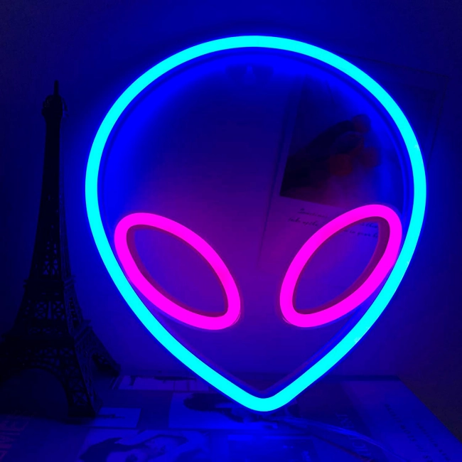 неоновий нічник інопланетянин