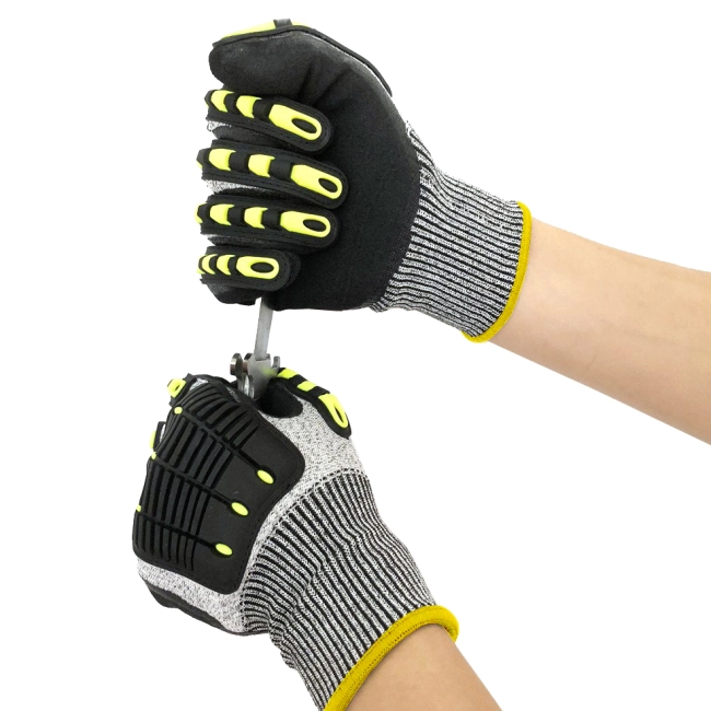 защитные перчатки от порезов рук