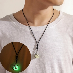 Кулон, який світиться в темряві кулон який світиться в темряві