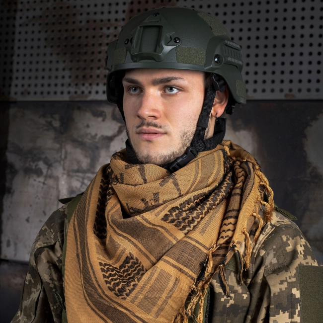 тактична арафатка з ак 47