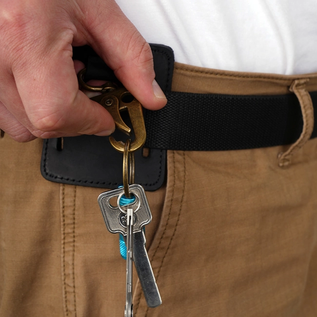 поясной карабин для ключей
