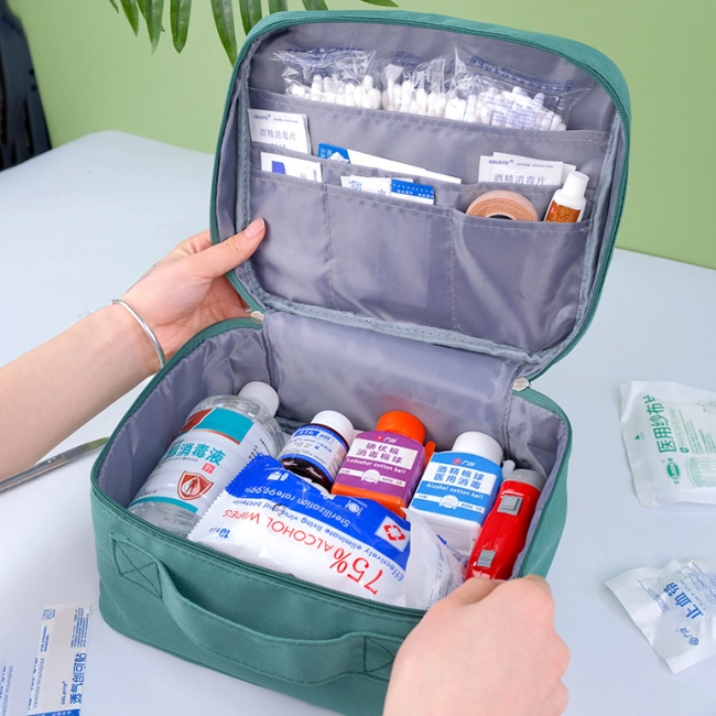 портативный органайзер для хранения лекарств