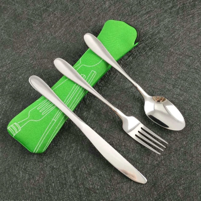 столовые приборы с чехлом