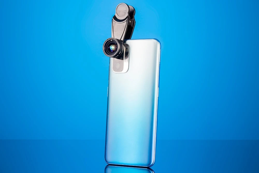 Набор объективов на камеру телефона