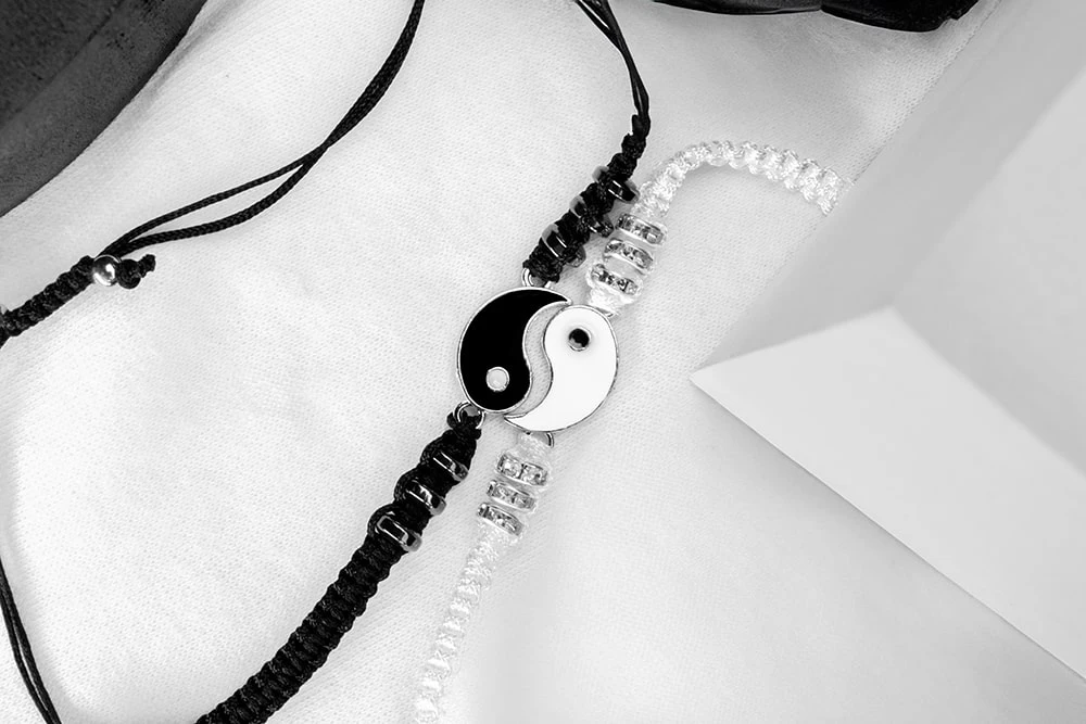 Парні браслети на руку Інь Янь