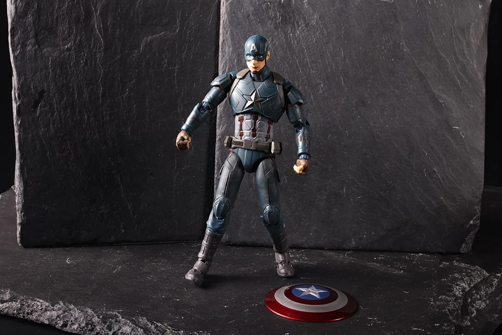 Подвижная фигурка Капитан Америка