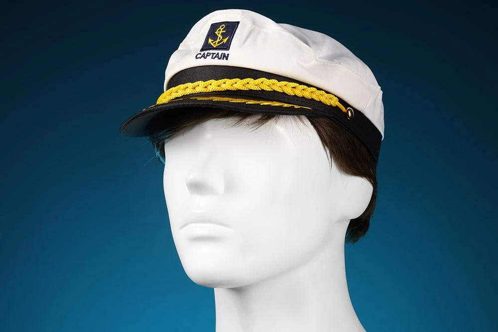 Кашкет капітана з козирком