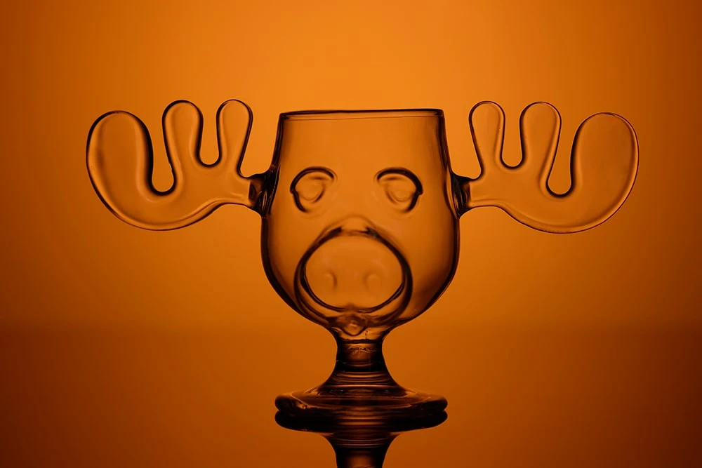 Келих лось для напоїв