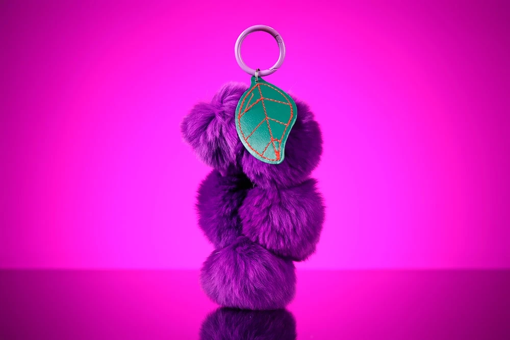 Брелок с мехом Виноград