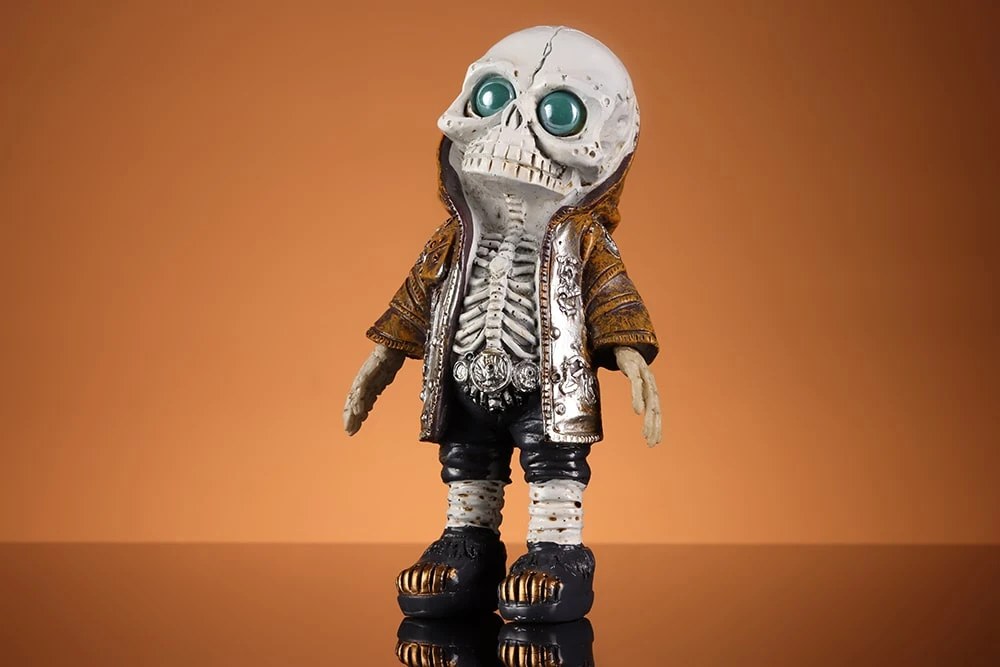 Фигурка со скелетом