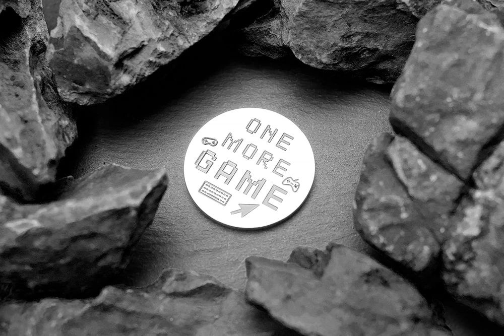 Двусторонняя монетка для геймера