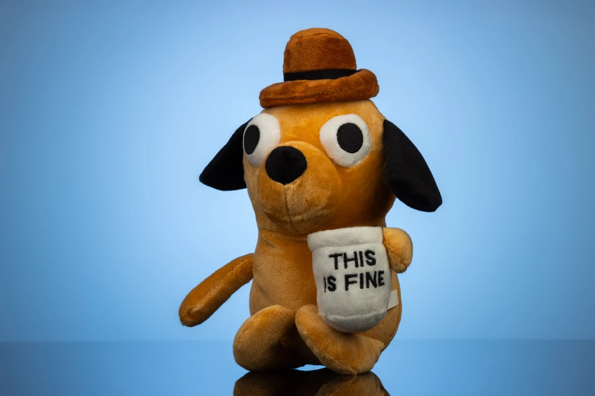 Мягкая игрушка Пес This is fine
