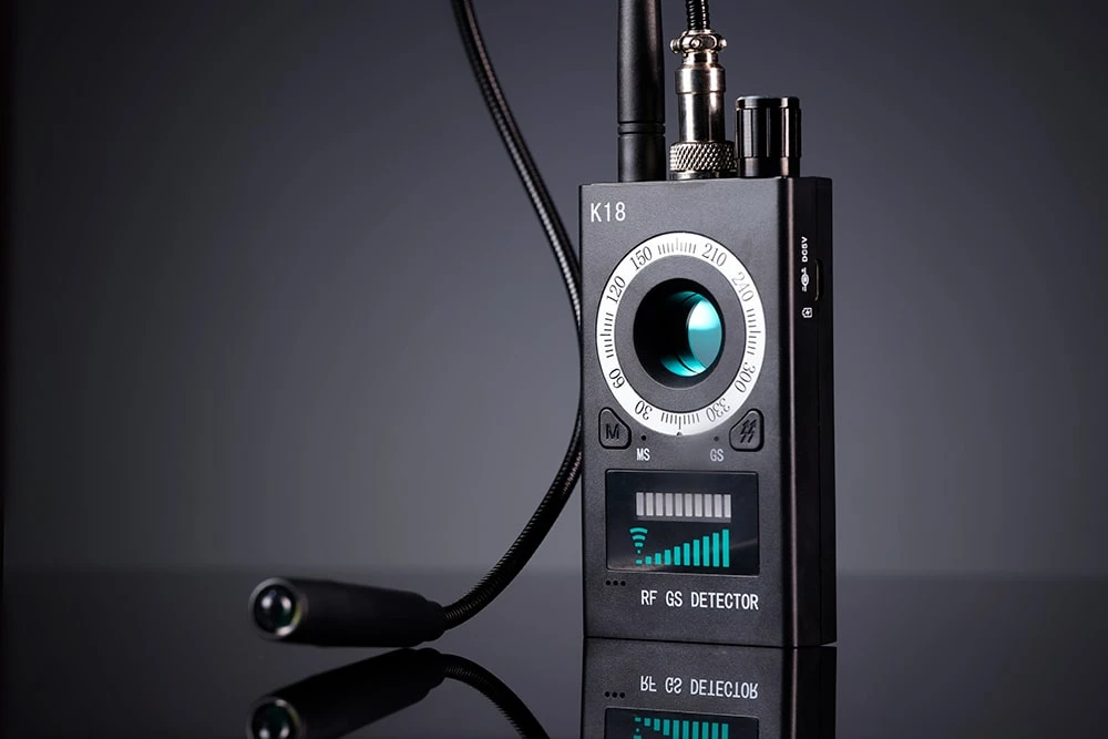 Детектор скрытых камер