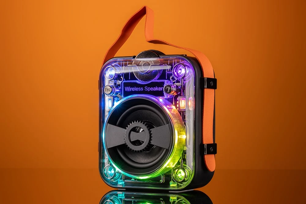 Bluetooth-динамик с RGB