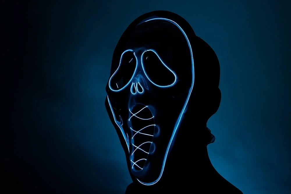 Светящаяся маска Scream