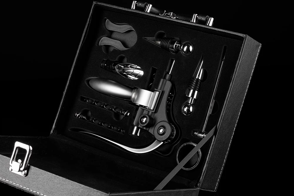 Набор для вина на подарок 9 в 1