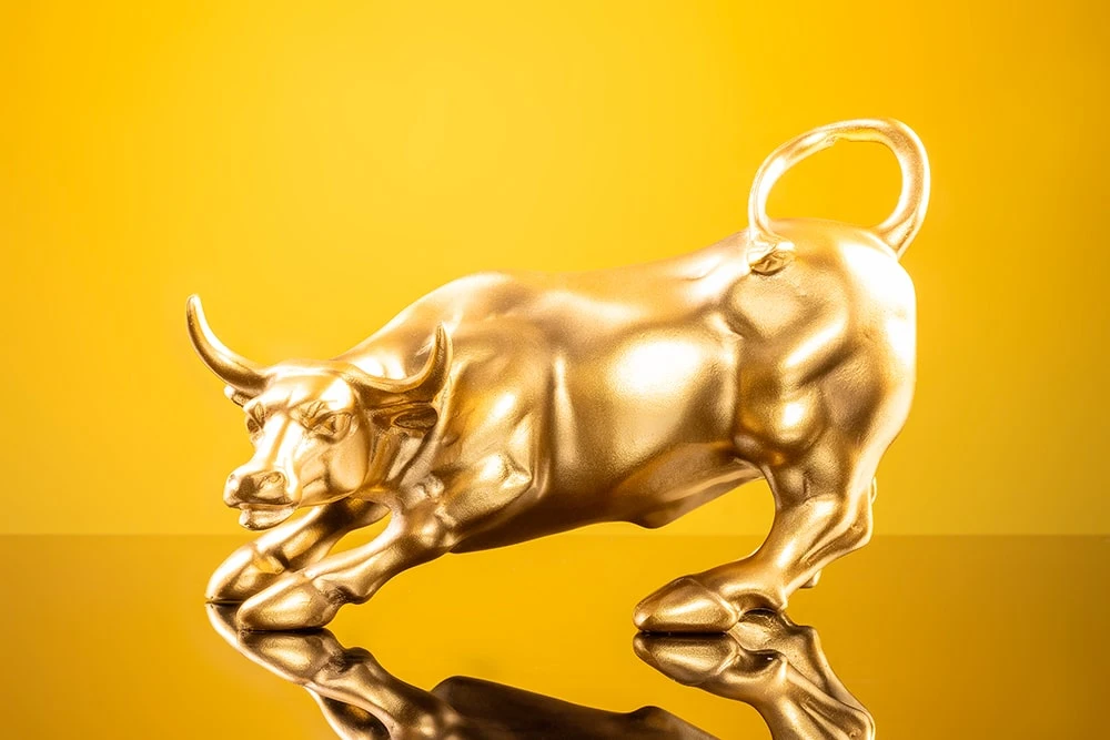 Статуэтка быка с Уолл-стрит