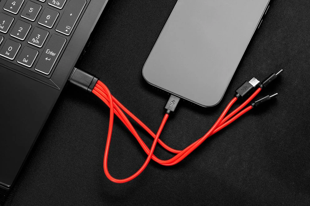 Кабель USB на 4 Type-C