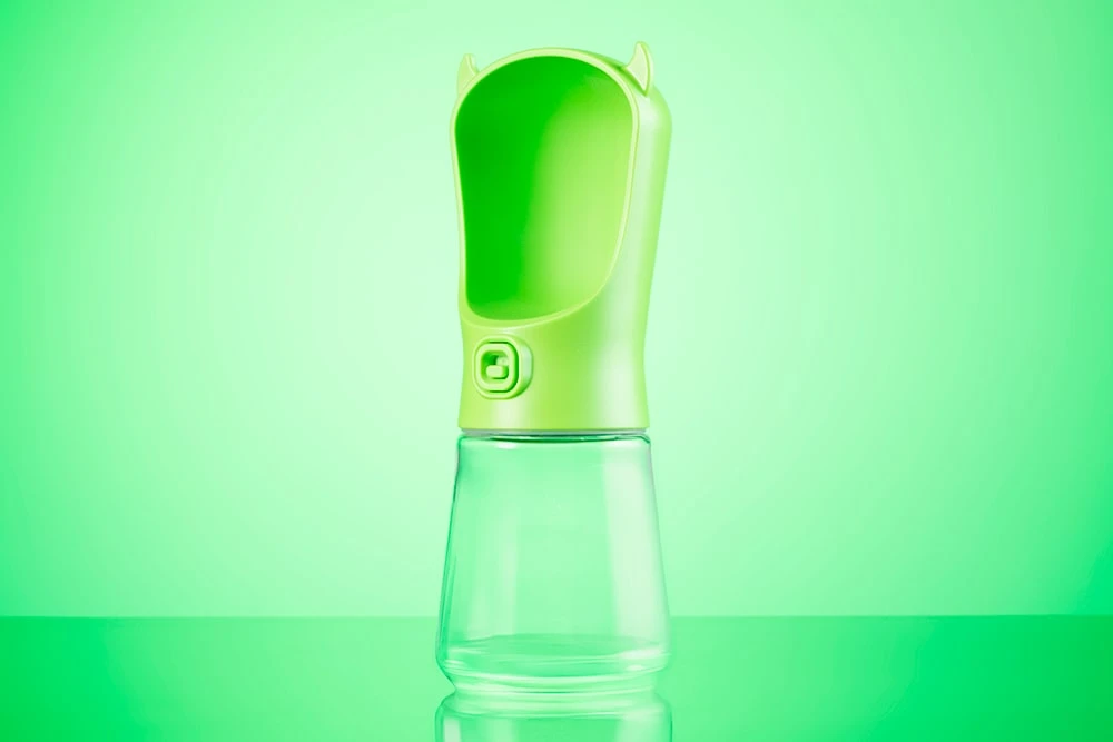 Поилка-бутылка для собак