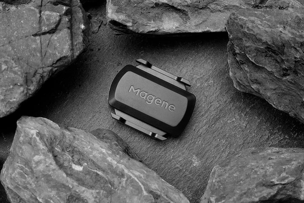 Датчик швидкості та частоти обертання педалей