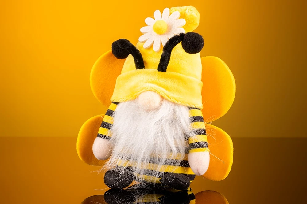 Іграшка Гном у вигляді бджоли