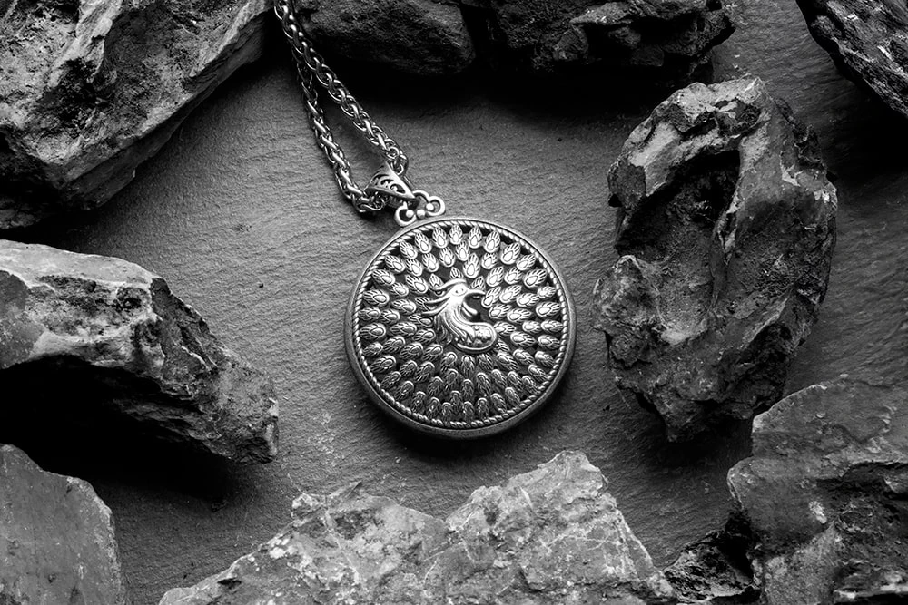 Підвіска Павич на шию