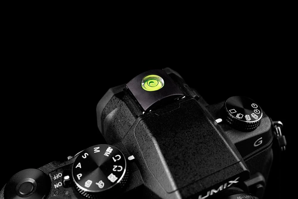 Уровень на фотоаппарат для съемки