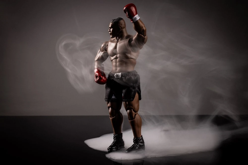 Фігурка боксера Майка Тайсона