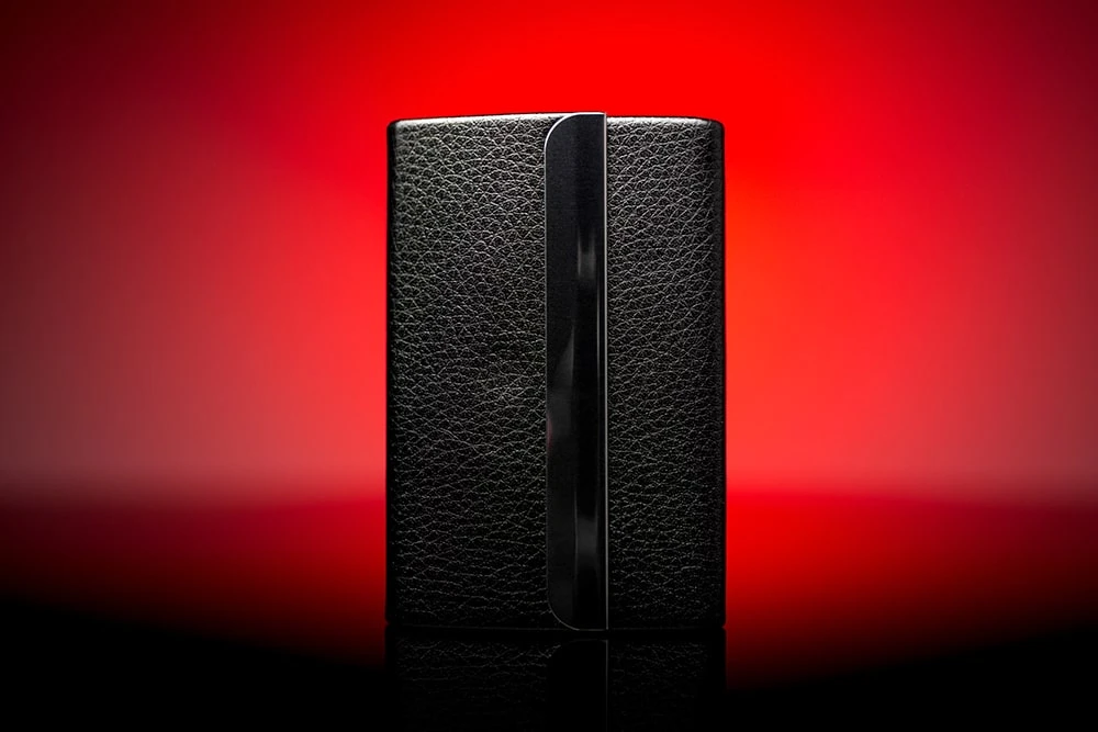 Портативний портсигар з відкидною кришкою