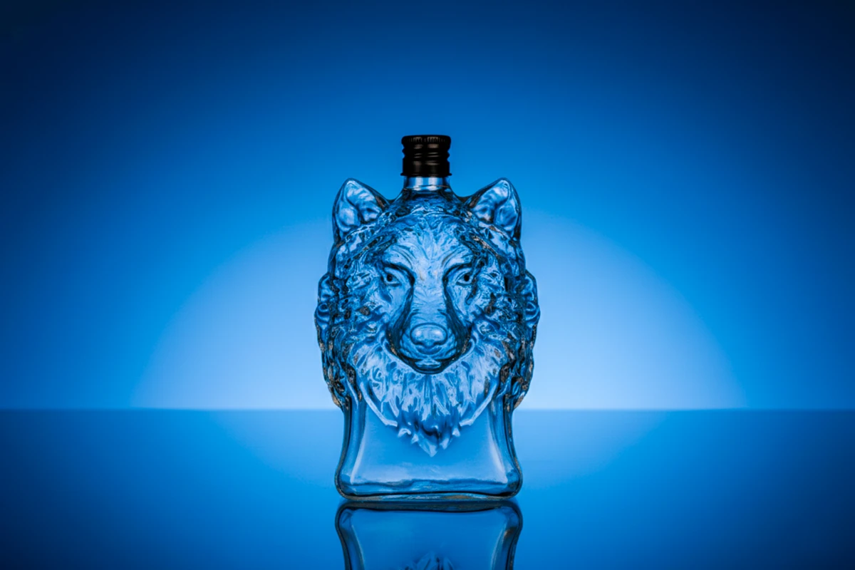 Графин для виски в форме головы волка