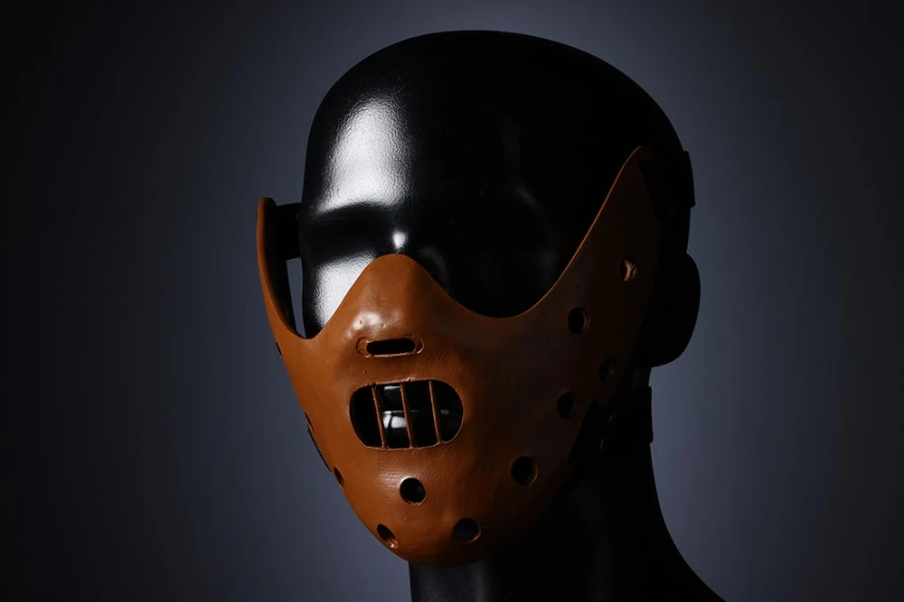 Маска Ганнибала Лектера из фильма Молчание ягнят