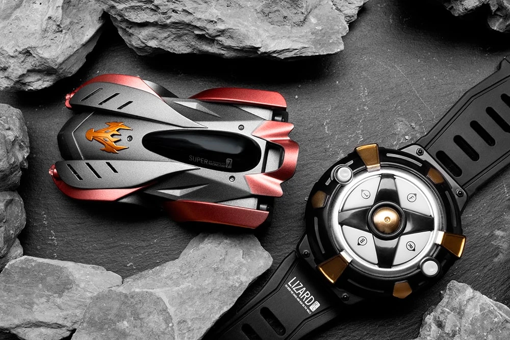 Антигравитационная машинка ездящая по потолку с пультом в виде часов