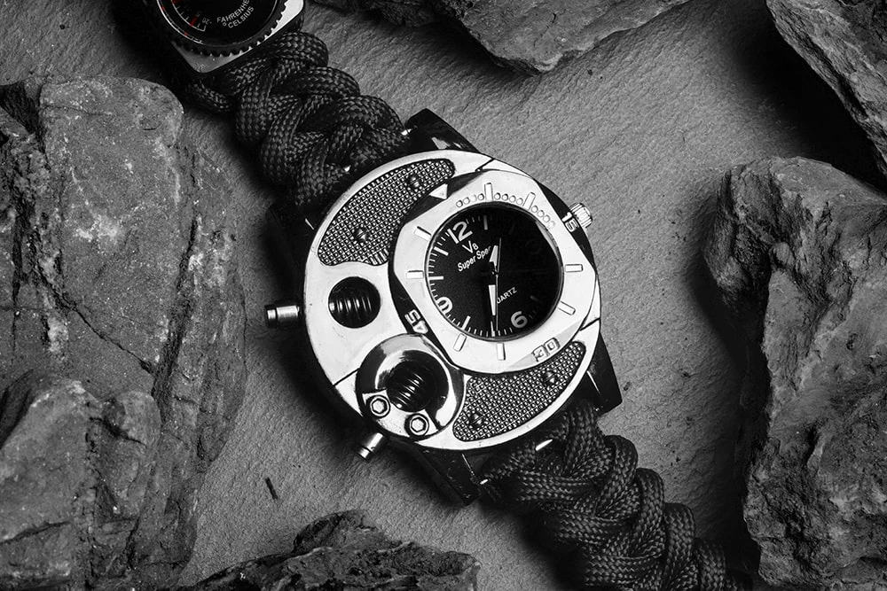 Годинник з паракордом для виживання