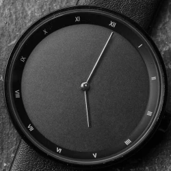 годинник кварцовий чоловічий з ремінцем